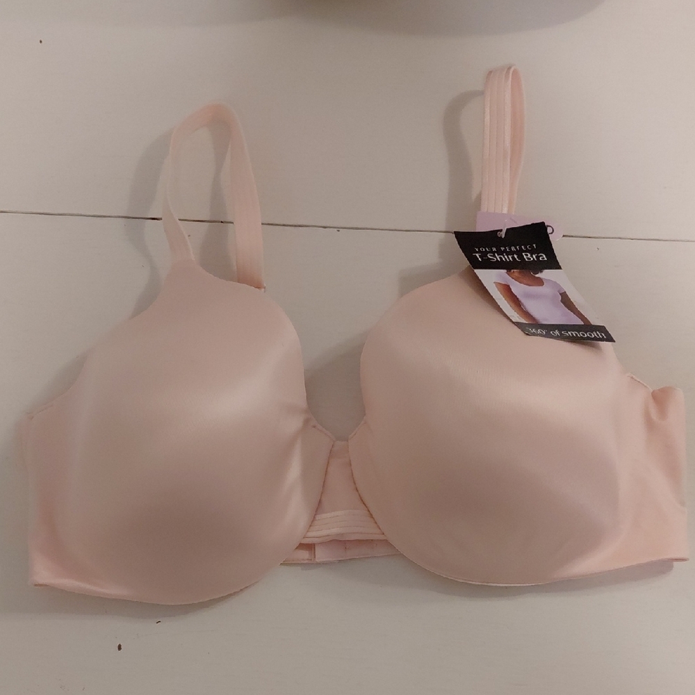 NWT BALI T-Shirt Seamless Pink Bra